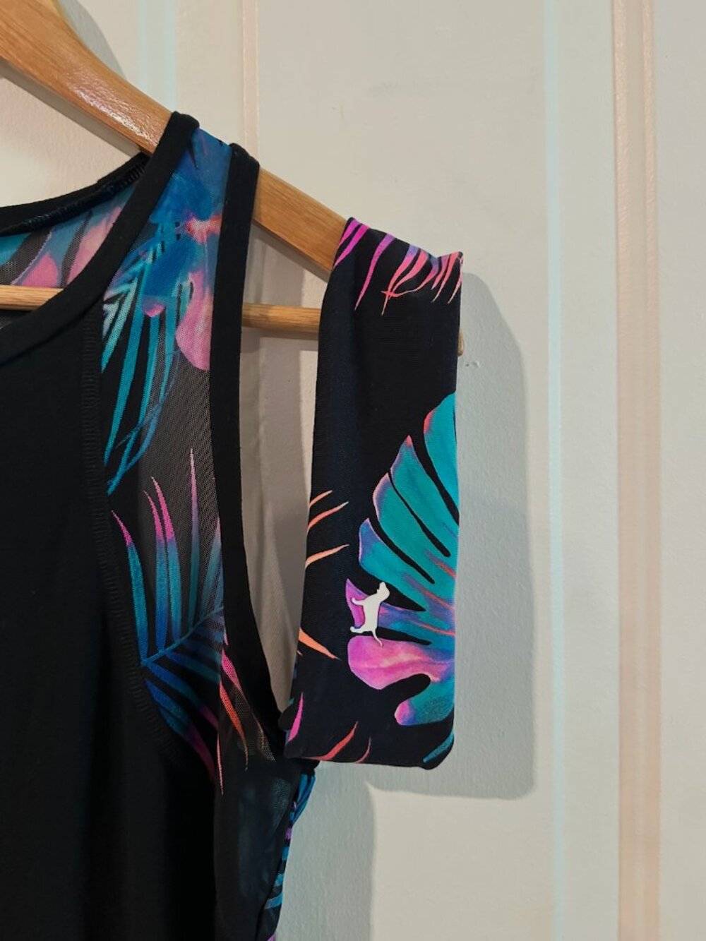 VS PINK Tropical Mesh Tank Top + Headband Set Size S - Picture 3 of 6